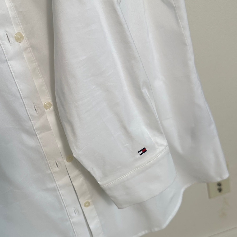 Tommy Hilfiger White Blouse with Gray Trim - Picture 5 of 7